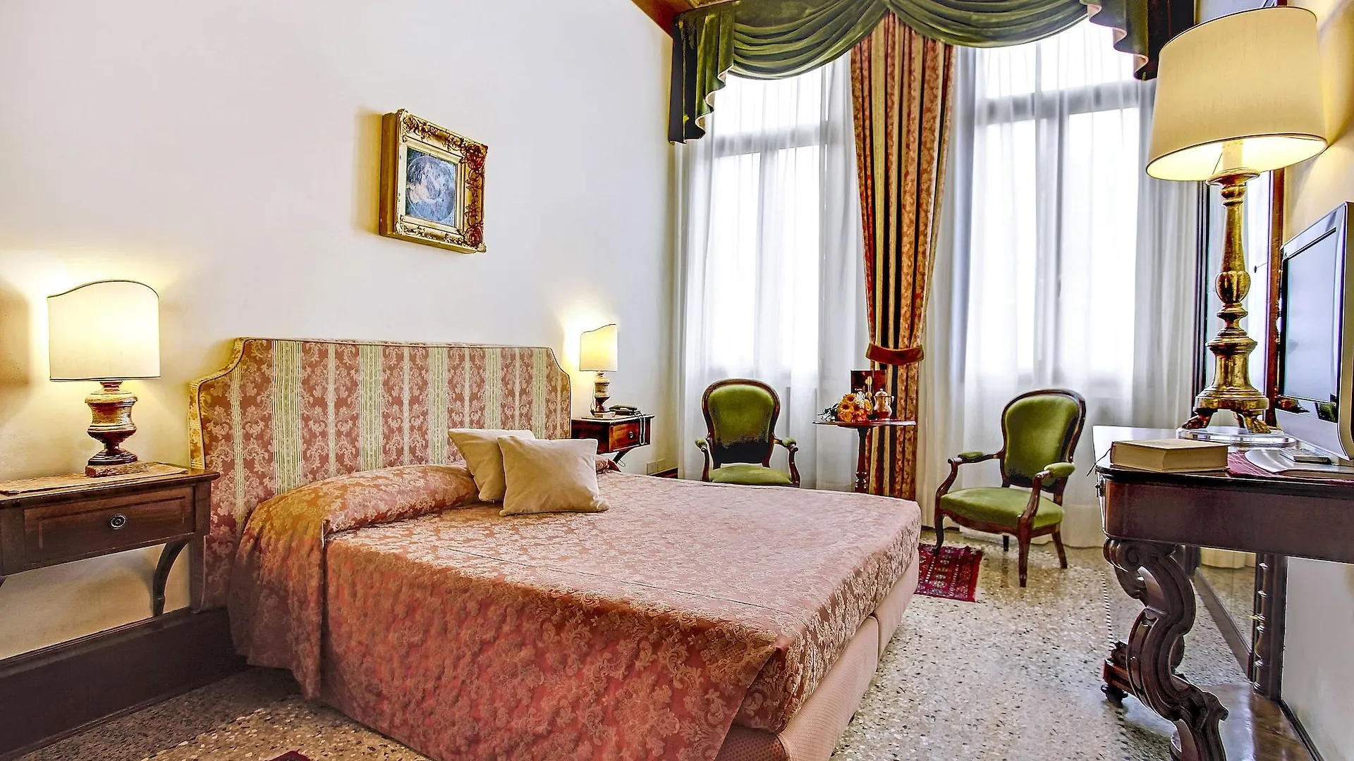 Guest house Palazzo Schiavoni Residenza D'Epoca & Suite-Apartments Venice