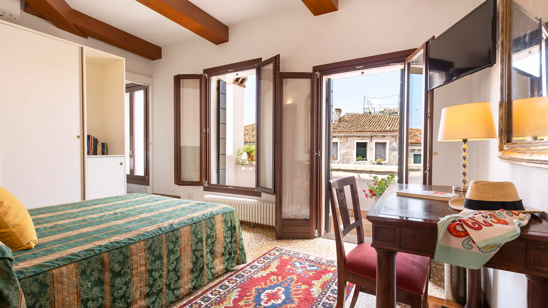 Palazzo Schiavoni Residenza D'Epoca & Suite-Apartments Venecia Pensión